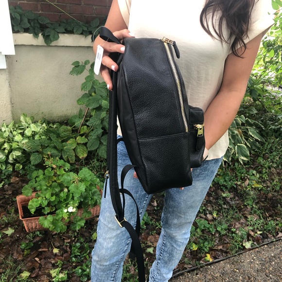 NWT Coach Medium Charlie Pebble Leather Backpack 🎒 - Picture 4 of 13